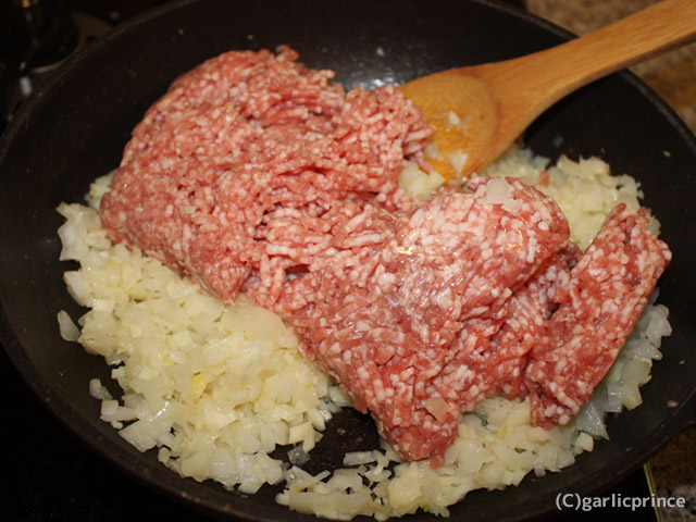 にんにくとタマネギと豚肉